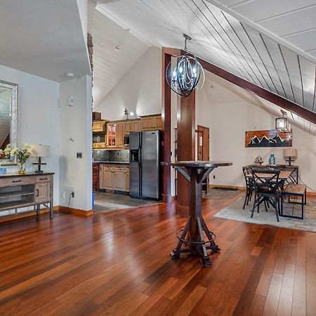 Parkland301 Sunlit 2,000 Ft² Penthouse With Mtn View Διαμέρισμα Κάνμορ Εξωτερικό φωτογραφία
